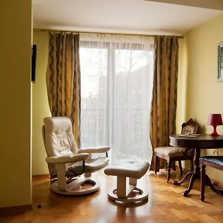 Trinity アパート クラクフ