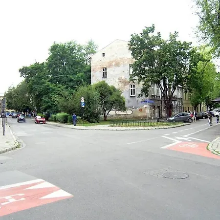 アパート Trinity