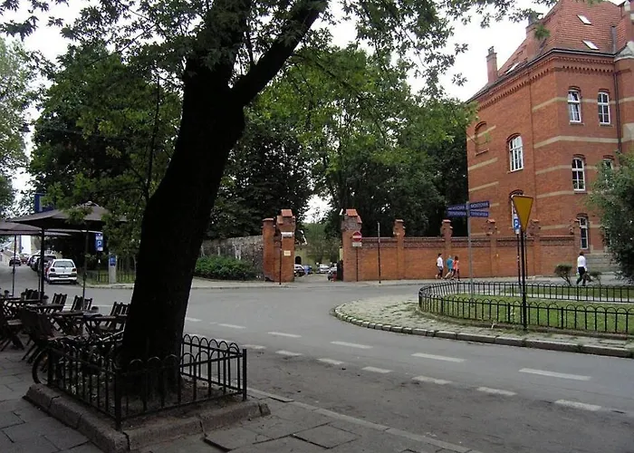 公寓 三一公寓 *